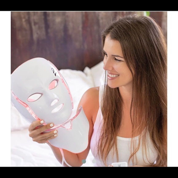 LED face mask - Picture 2 of 4